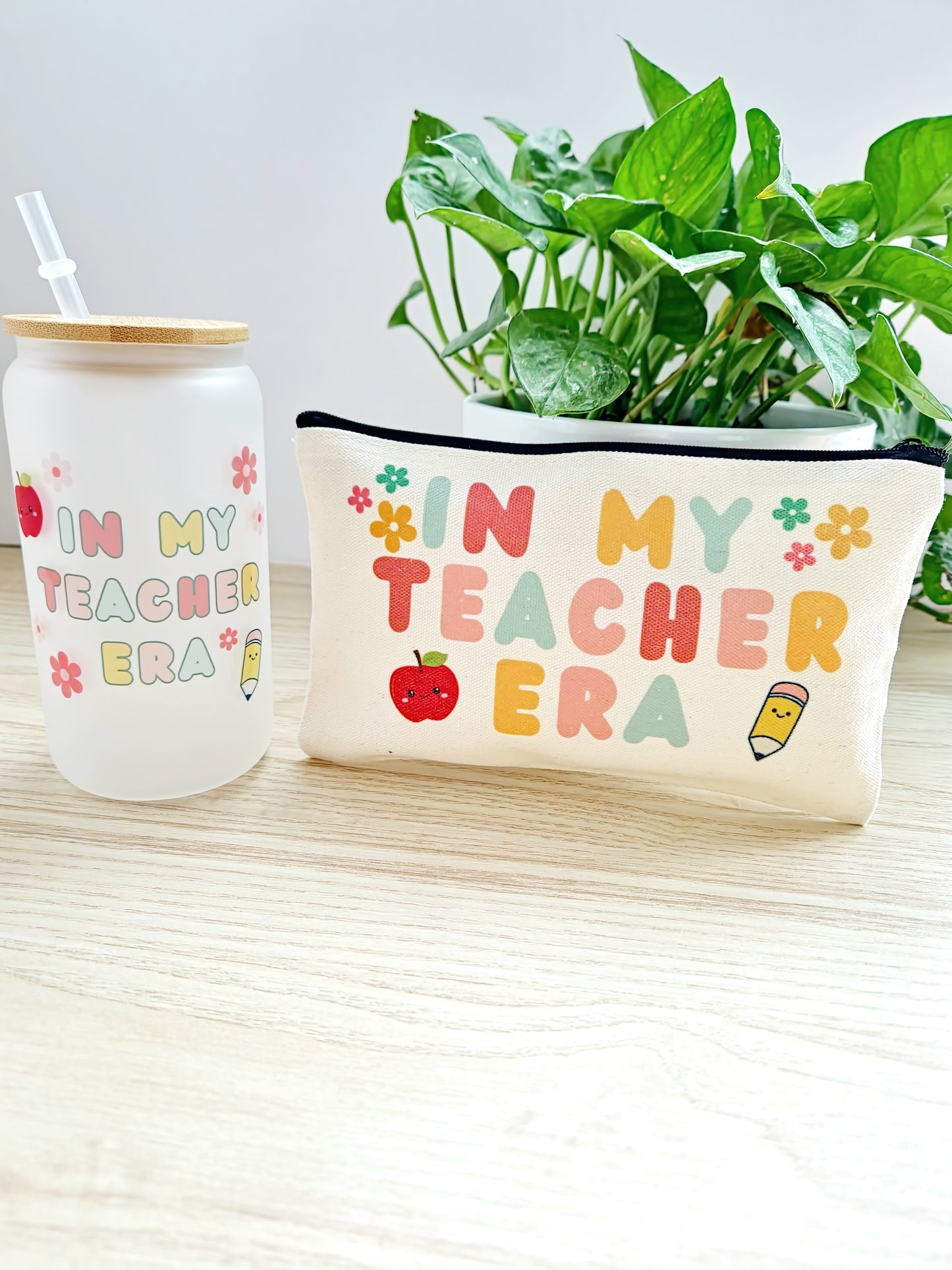 Glass cup 'Teacher Era'